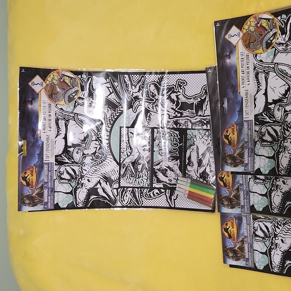 JURASSIC PARK FOUR IN ONE POSTER BOARDS WITH MARKERS. - Picture 3 of 7